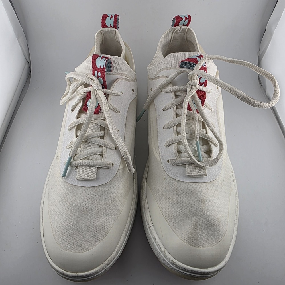 BALA Flow White, great shoes for Nursing Womens Sizw  Size 9 White  Used - Picture 2 of 8